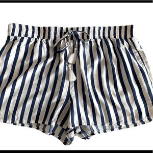 Navy and White Cotton On drawstring medium shorts